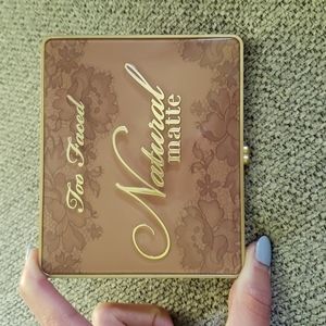 Eyeshadow palette